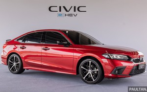 Honda Civic có thêm phiên bản hybrid, giá 900 triệu đồng