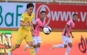 Minh Vương ghi bàn, HAGL thoát thua trên sân Hà Tĩnh