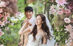Ảnh cưới của Ji Yeon (T-ARA) và cầu thủ bóng chày
