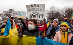 Chiến sự Nga- Ukraine: Nga "ngấm đòn hiểm" của Mỹ