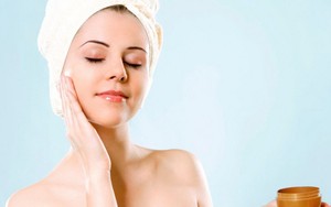 Hướng dẫn cách dưỡng da ẩm mịn mùa đông