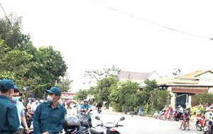 Vụ thi thể đầu gần lìa cổ ở Bình Dương: Tìm người đàn ông sống chung