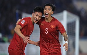Trực tiếp bóng đá Việt Nam 3-0 Malaysia: Hoàng Đức ghi bàn