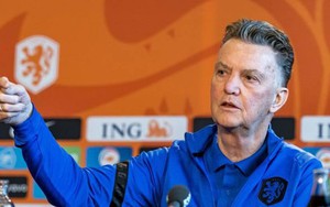 Thắng vùi dập tuyển Mỹ, HLV Van Gaal vẫn không hài lòng