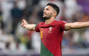 Lập hat-trick giúp Bồ Đào Nha hạ Thuỵ Sĩ 6-1, Ramos tạo nên nhiều kỷ lục