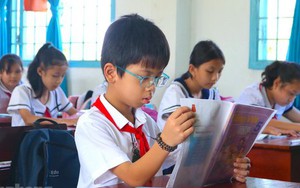 Bảng thành tích của cậu bé 8 tuổi học vượt 2 lớp tại Đồng Tháp