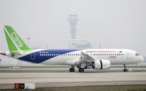 Tiết lộ khách hàng nhận máy bay Made in China đầu tiên