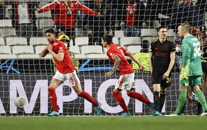 Benfica 2-2 Ajax: Không dễ như tưởng tượng
