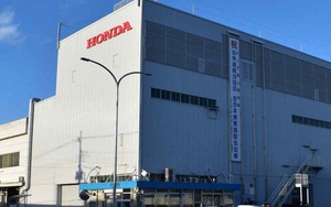 Honda vừa có động thái quyết liệt với xe điện chưa từng có: Đóng cửa 'nhà máy mẹ' từng tạo ra Civic, Accord ở Nhật Bản, làm lễ tiễn những chiếc xe xăng cuối cùng tại đây