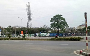 Cưỡng chế thu hồi khu “đất vàng” xây dựng Trung tâm thương mại bỏ hoang 14 năm