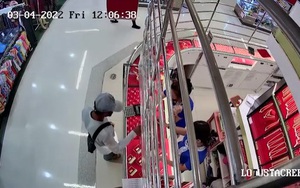 Người đàn ông trộm dây chuyền vàng để có tiền mua vé về quê