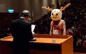 Lễ tốt nghiệp Nhật Bản cho phép sinh viên hóa thân thành bất kỳ thứ gì, kết quả "hú hồn"