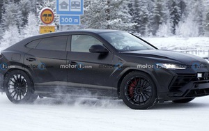 Lamborghini Urus Evo trần trụi trước ngày ra mắt nhưng nội thất vẫn là ẩn số