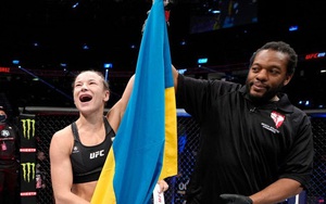 Nữ võ sĩ Ukraine giành chiến thắng ấn tượng tại UFC 272, bật khóc khi chia sẻ về quê nhà