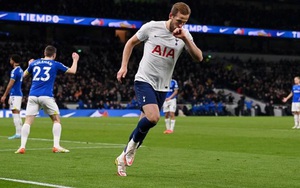 Harry Kane phá kỷ lục ghi bàn của Thierry Henry