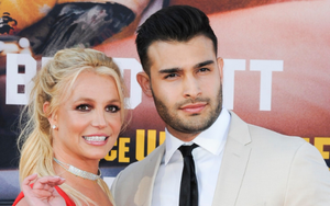 HOT: Britney Spears chính thức kết hôn với bạn trai người mẫu kém 13 tuổi sau khi thông báo mang thai?