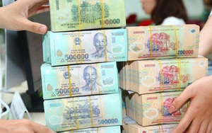 Vì sao lương không tăng, giá cả và thuế thu nhập cá nhân lại tăng?