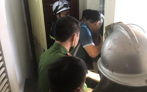 Hà Nội: 20 phút nghẹt thở giải cứu cháu bé 4 tuổi bị mắc kẹt trong hố thang máy