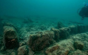 Phát hiện thành phố ma dưới nước, giữa miệng núi lửa 84.000 năm