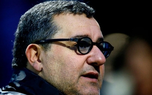 Mino Raiola, nhà môi giới hàng đầu làng bóng đá vừa qua đời là ai?