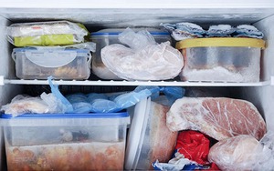 Bao lâu thì nên làm sạch ngăn đông tủ lạnh một lần để tránh tình trạng nhiễm khuẩn đồ ăn?