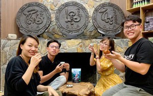 Độc đáo ngôi nhà làm từ hơn 2 tấn trà Shan Tuyết cổ thụ ở Hà Giang