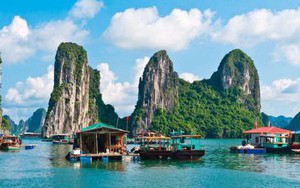 Cách Hà Nội chỉ 5 tiếng di chuyển, ngôi làng cổ xưa nép mình chốn vạn đảo: Không khói bụi, không tiếng ồn, cảnh đẹp quên lối về