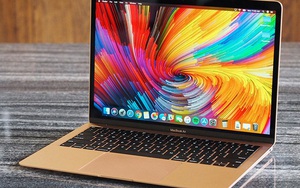 MacBook Air 2022: Khi ‘quái vật’ cũng có điểm yếu