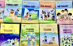 Bộ GD&ĐT: Sách giáo khoa phải được sử dụng lại nhiều lần, nhà xuất bản phải giảm giá thành