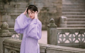 Cô nữ sinh khoe sắc trong bộ Việt phục khiến cộng đồng mạng say đắm