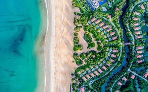 Resort ở Huế được ví như "thiên đường dưới hạ giới": Lọt top 50 khu nghỉ dưỡng tốt nhất thế giới, có sân golf 18 lỗ đạt chuẩn quốc tế