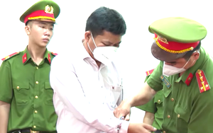 Cựu Giám đốc CDC Bình Phước từng khẳng định ‘không có hoa hồng’ nhưng nộp lại quà của Việt Á