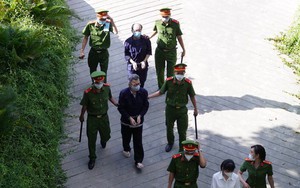 Hình ảnh phiên tòa phúc thẩm ông Tất Thành Cang liên quan vụ án Sadeco