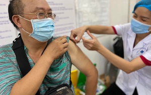 Có cần thiết tiêm mũi 4 vaccine COVID