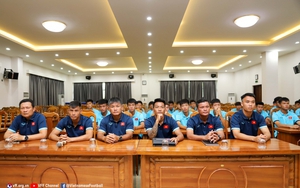 Các đội tuyển bóng đá trẻ Việt Nam thi đấu liên tục tại Indonesia