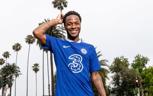 Chuyển nhượng 14/7: Sterling chính thức cập bến Chelsea