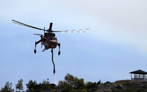 Trực thăng chữa cháy gặp nạn ở Hy Lạp với 4 người trên máy bay