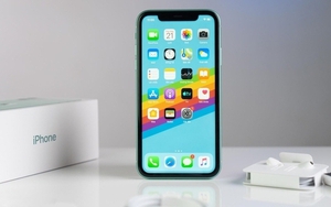 iPhone SE 2022, iPhone 11 đồng loạt lao dốc không phanh xuống dưới 10 triệu đồng, có nên mua vào thời điểm này?