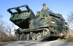 Uy lực của dàn tên lửa M270 Ukraine vừa nhận có thể giúp thay đổi cục diện chiến trường?