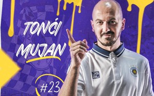 Tại sao Tonci Mujan từ bỏ ánh hào quang Premier League để tới ‘bên kia thế giới’ khoác áo Hà Nội FC?