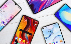 Galaxy Z Fold3, iPhone 13, Xiaomi 12 Pro... đồng loạt rớt giá mạnh