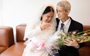 Cuộc sống tươi đẹp: Ngắm bộ ảnh cưới tình bể tình của cặp đôi ông bà khắc khẩu