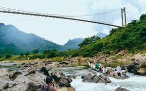 Thót tim vượt thác Tam Lu: Tour du lịch dành cho người ưa mạo hiểm