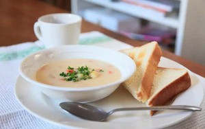 4 thói quen xấu có thể làm gia tăng đường huyết trong cơ thể, mong rằng bạn không mắc phải dù chỉ 1 điều