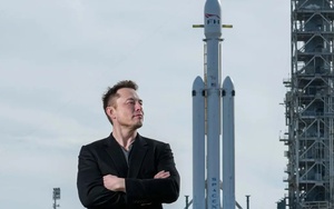 Không chỉ tậu máy bay 78 triệu USD, tỷ phú Elon Musk còn xây hẳn sân bay của riêng mình?