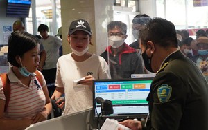 Đi lại dịp Quốc khánh: Dễ chịu với giá vé máy bay, tàu hỏa