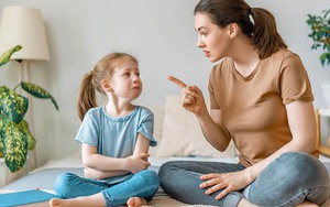 5 kiểu trách phạt của cha mẹ càng khiến con hư, ranh giới giữa việc nhận ra sai lầm và bất mãn rất mong manh