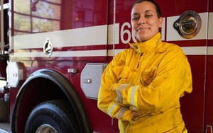 Luật sư kiêm lính cứu hỏa: Thay đổi ở tuổi 36 để thấy mình 'có một cuộc sống thật sự'