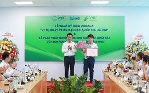 "Cậu bé vàng" Ngô Quý Đăng nhận học bổng Khoa học cơ bản