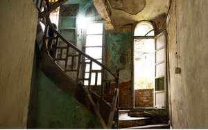 Cận cảnh căn biệt thự cũ ở Hà Nội sẽ được phá bỏ để xây trường tiểu học
